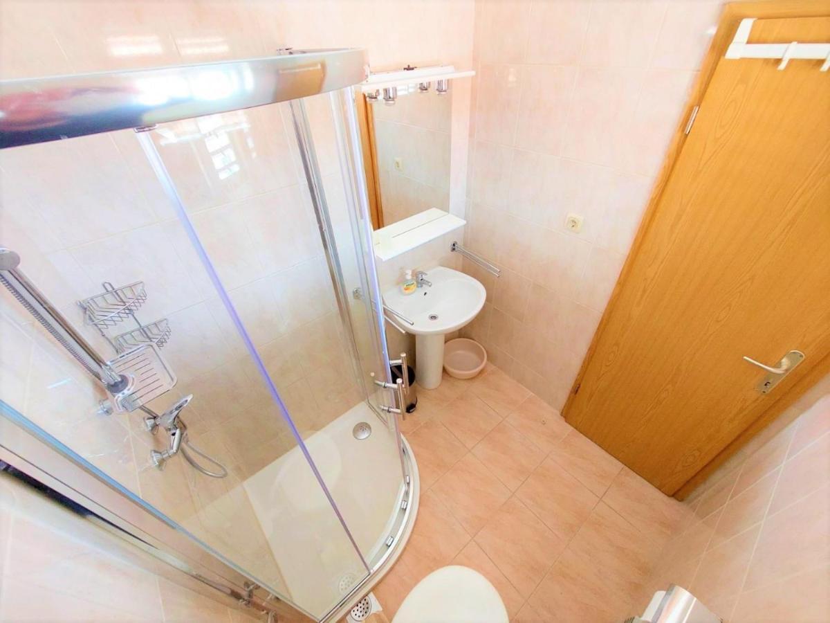 Apartment Big Lasan โวดีเซ ภายนอก รูปภาพ